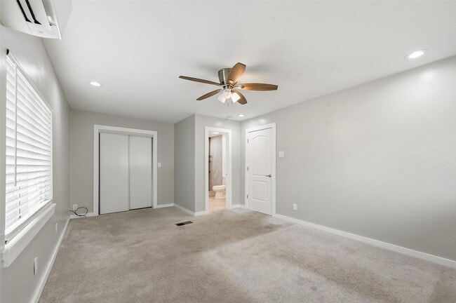 Building Photo - 1032 Hoke Smith Dr