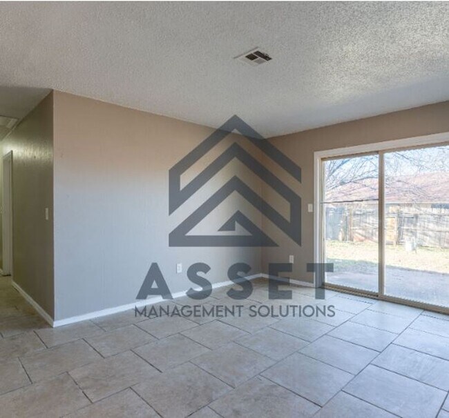 Building Photo - 4613 Cinderella Dr