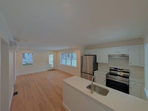 Building Photo - 17 Faulkner Pl