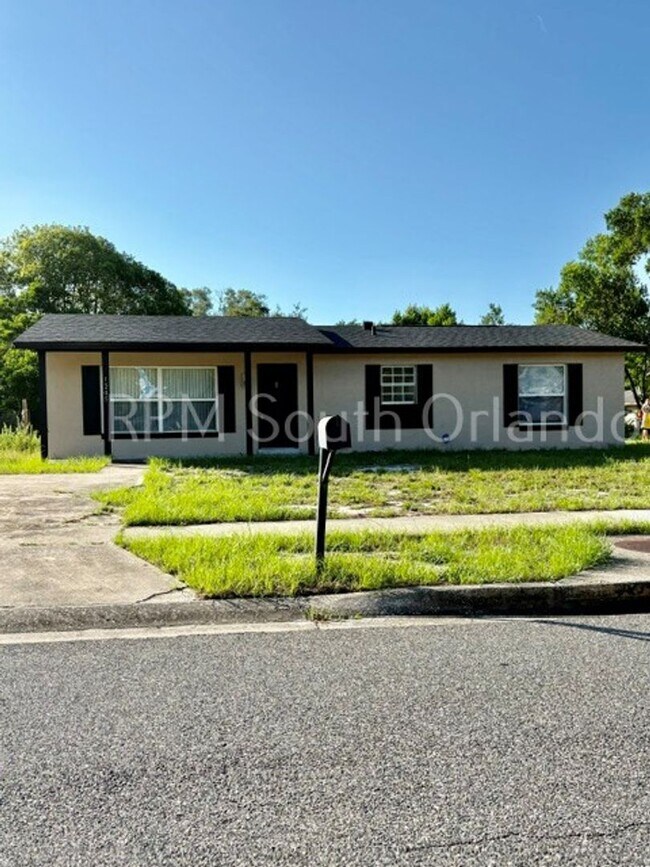 Building Photo - Charming 3-bedroom, 2-bathroom home Located in a well-established neighborhood in Ocoee