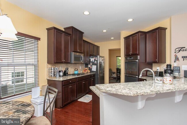 Building Photo - 2515 Baileys Pond Rd