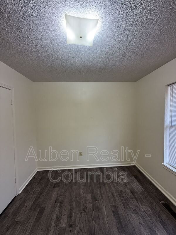 Building Photo - 3606 Medical Dr