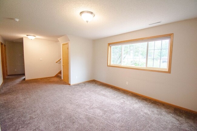 Building Photo - 2988 Bandel Ct NW