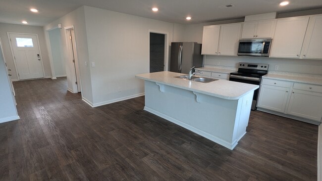 Building Photo - 112 Painted Lady Lp