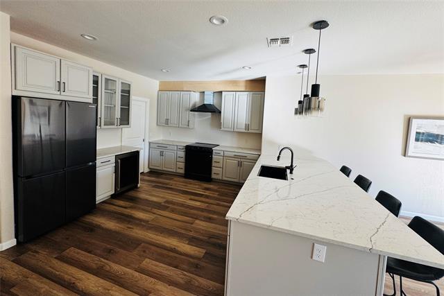 Building Photo - 14917 Spruce St