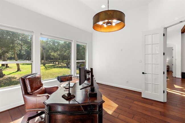 Building Photo - 1165 Flint Rock Loop