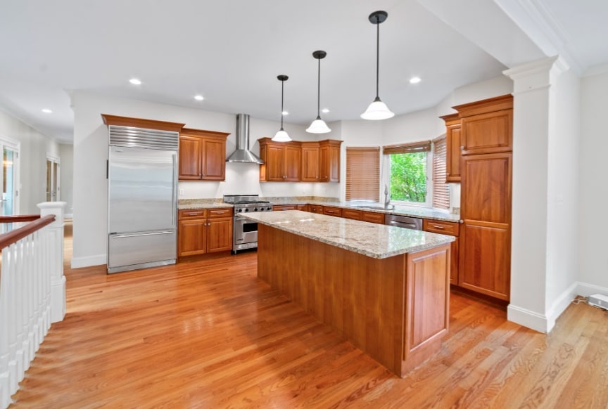 Building Photo - 15 Edgemoor Cir