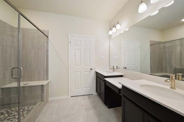 Building Photo - 8647 Cedardale Park Dr