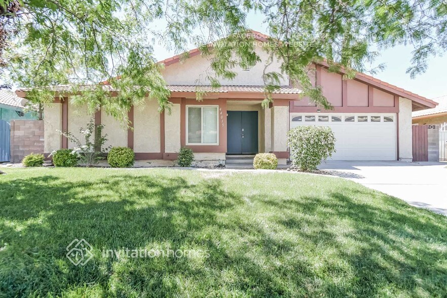 Primary Photo - 44015 Andale Ave
