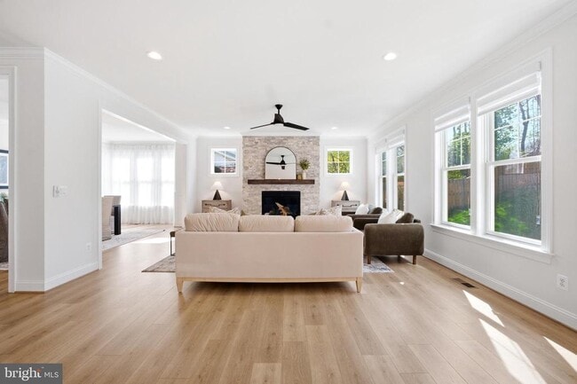 Building Photo - 6203 Mori St