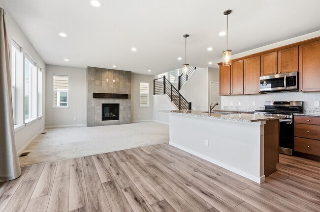 Building Photo - 137 Mohawk Cir