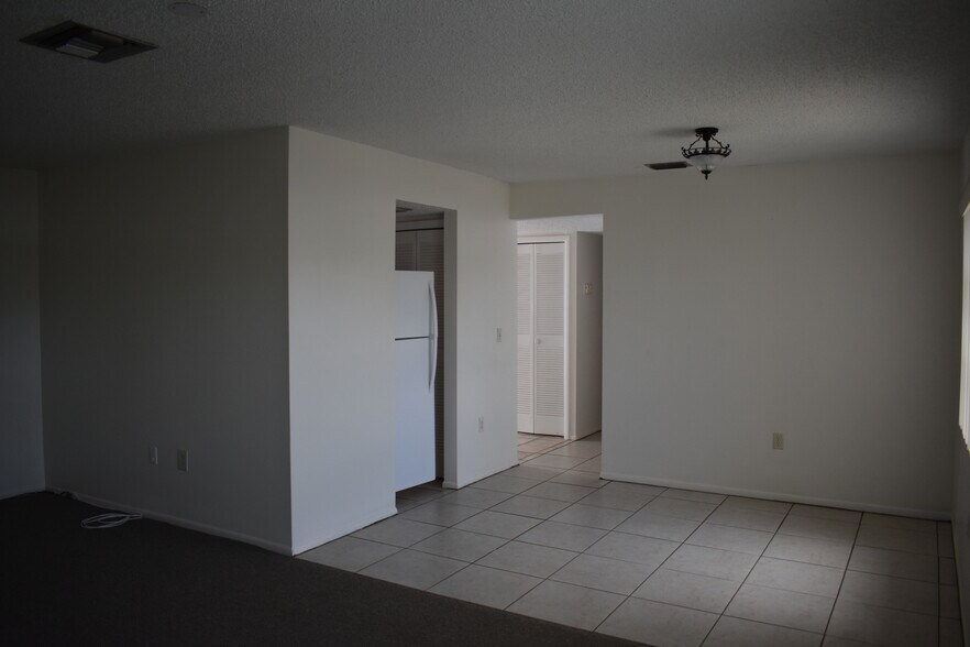Building Photo - 4008 Audubon Dr