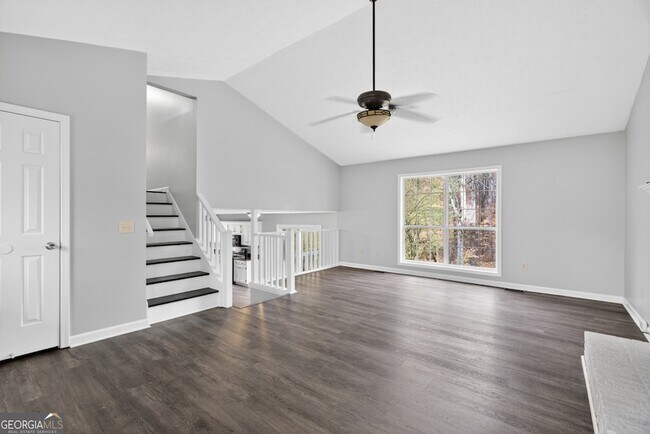 Building Photo - 5205 Maltdie Ct NE