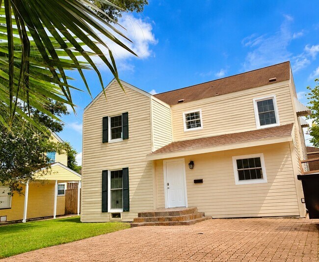 Building Photo - 4388 Harvest Ln