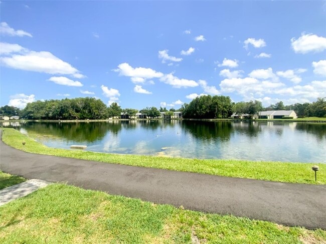 Building Photo - 3134 Lake Pine Way S