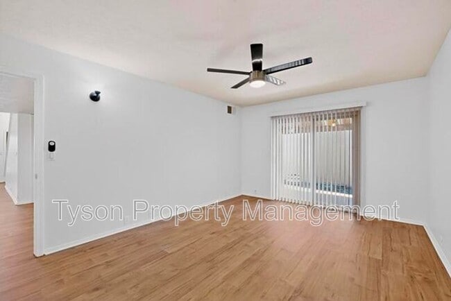 Building Photo - 10713 Towne Park Dr NE