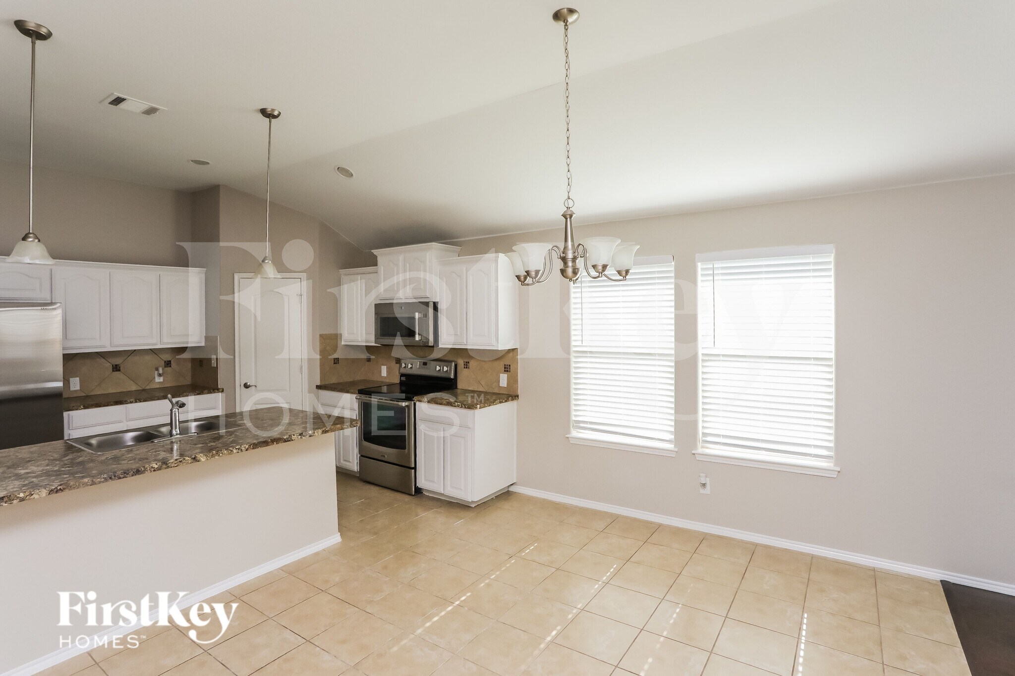 Building Photo - 517 Stone Crossing Ln