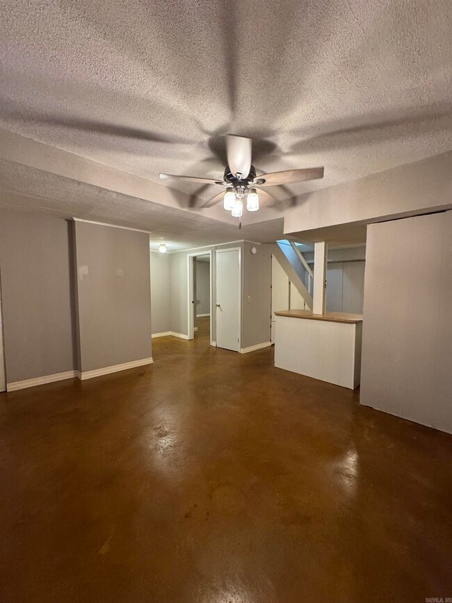Building Photo - 2105 Wright Ave