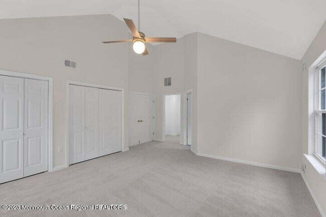 Building Photo - 380 Sapphire Dr
