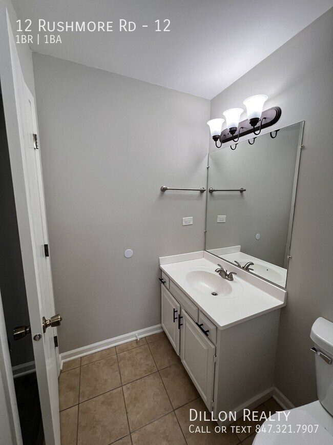 Building Photo - 12 Rushmore Rd