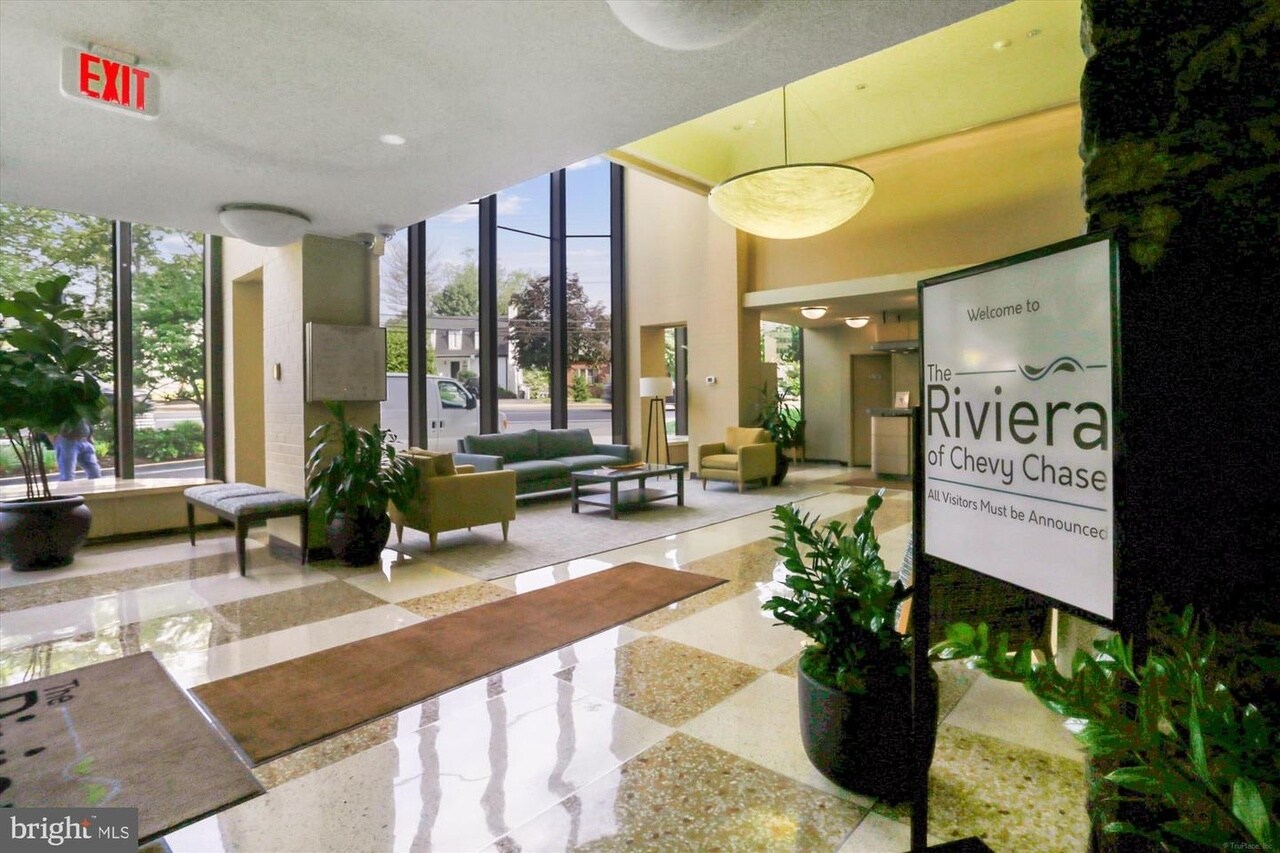 Building Photo - 4242 East West Hwy