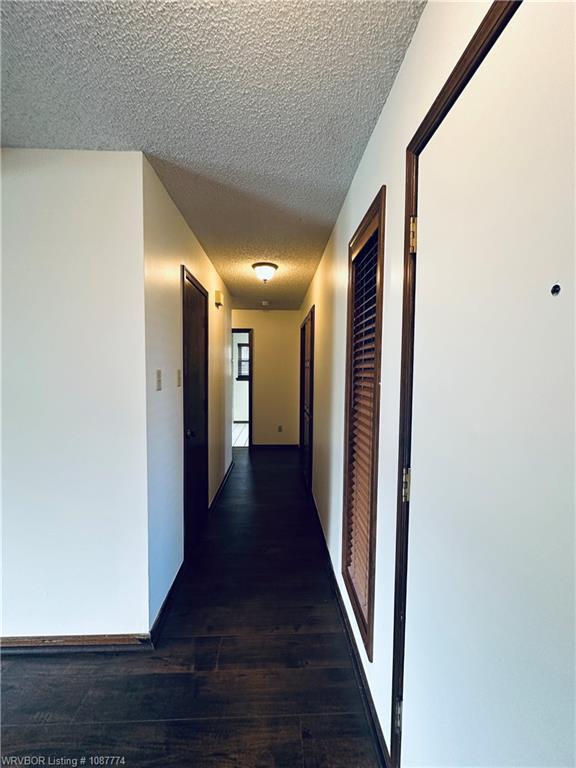 Building Photo - 3406 Erin Oaks Ct