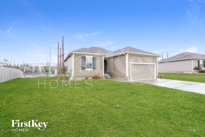 Building Photo - 21902 Crystal Ave