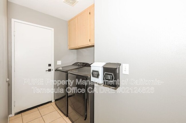 Building Photo - 71566 Florida Dr