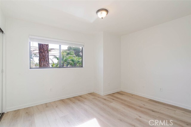 Building Photo - 15113 Saticoy St