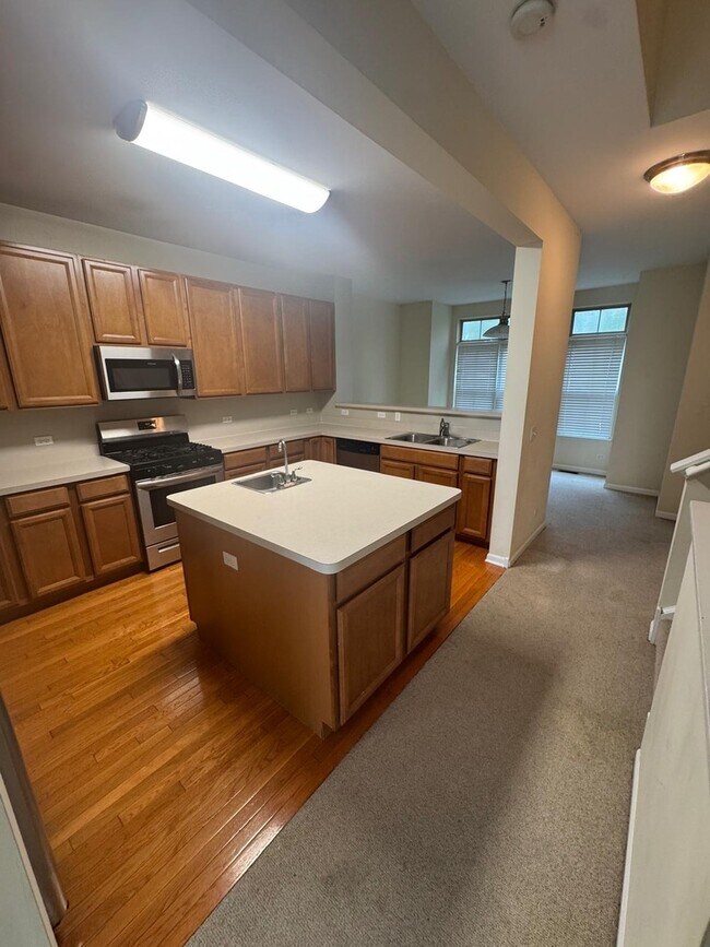 Building Photo - 707 Telluride Ct