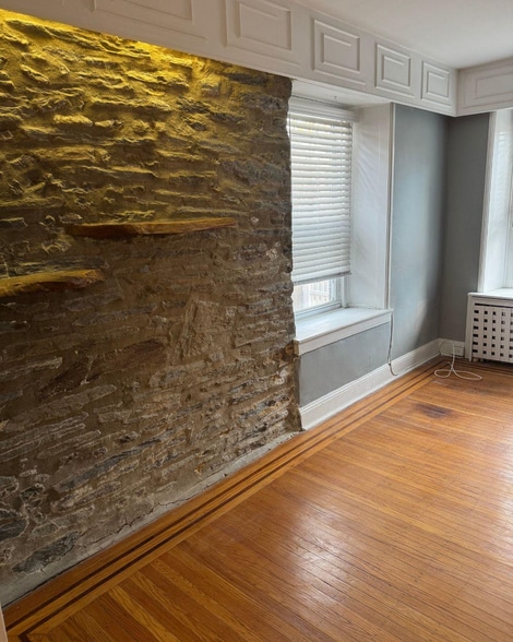 Building Photo - 47 W Highland Ave