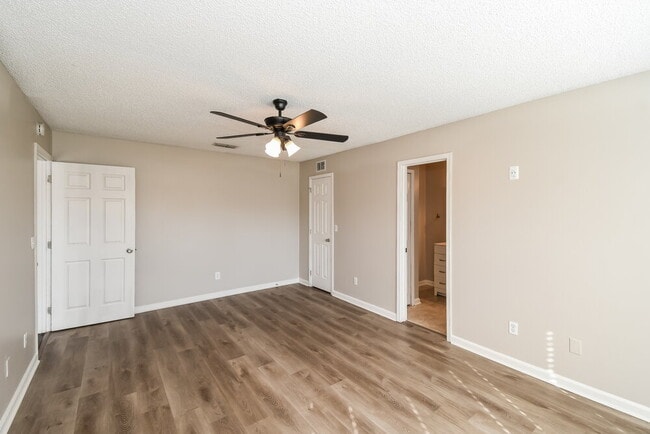 Building Photo - 2936 Waters View Cir