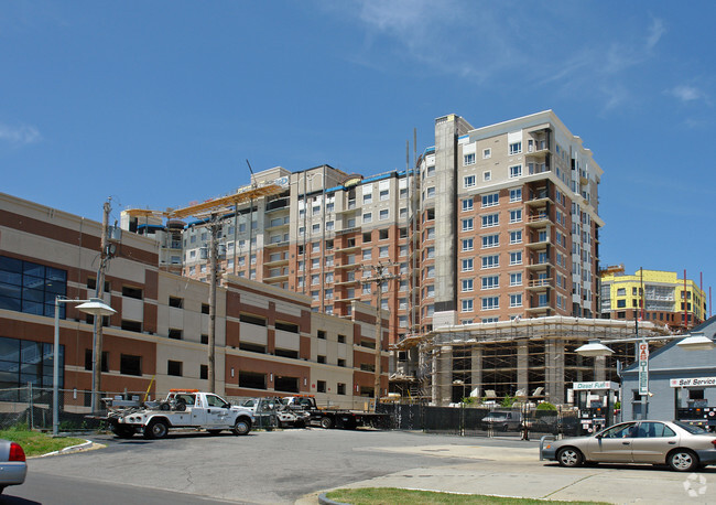 Building Photo - Grandview at Annapolis Towne Centre