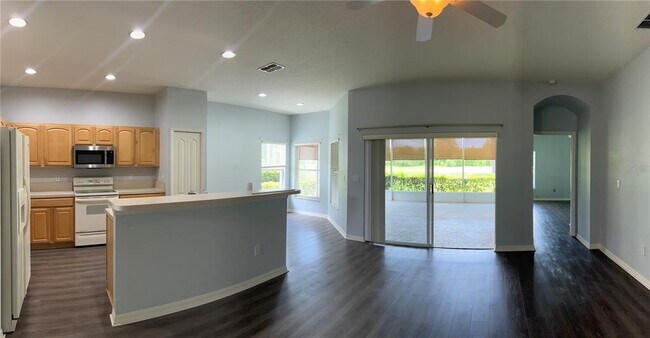 Building Photo - 3207 Banyan Hill Ln
