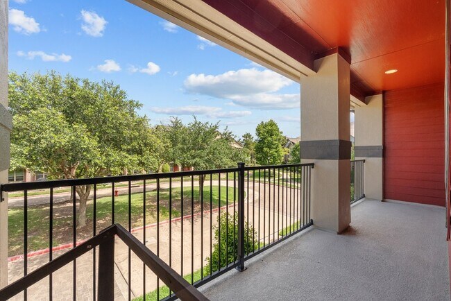Building Photo - 416 Via Regatta Dr
