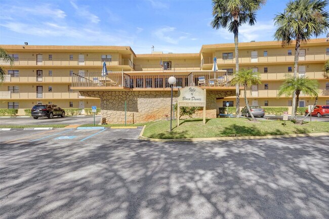 Building Photo - 9273 SW 8th St