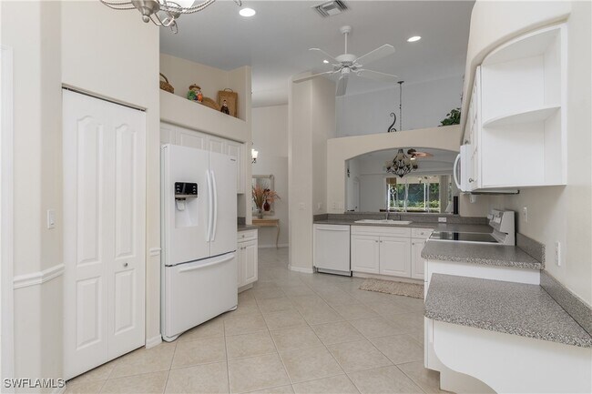 Building Photo - 8499 Ibis Cove Cir