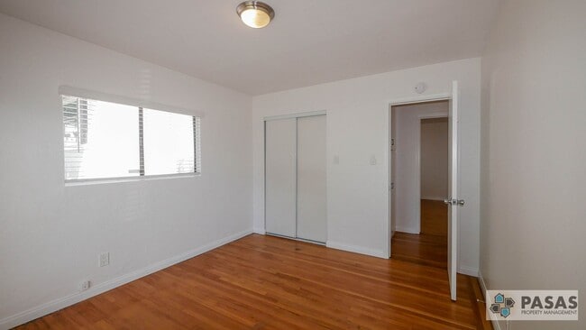 Building Photo - OPEN HOUSE, NOV. 24th at 2 pm - Downtown/Harbor Views!