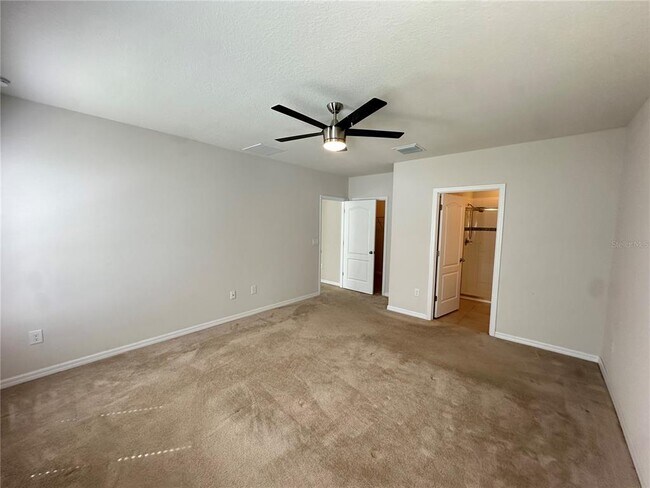 Building Photo - 12202 Ledbury Commons Dr