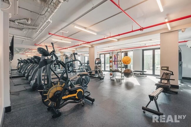 Building Photo - 60 West 125th Street