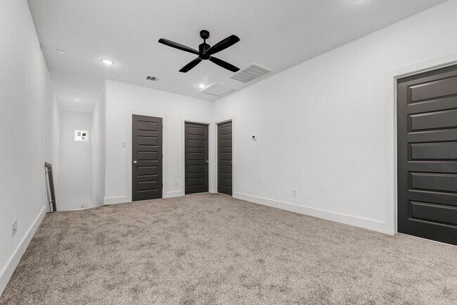 Building Photo - 3013 Alpha Wolf Ct