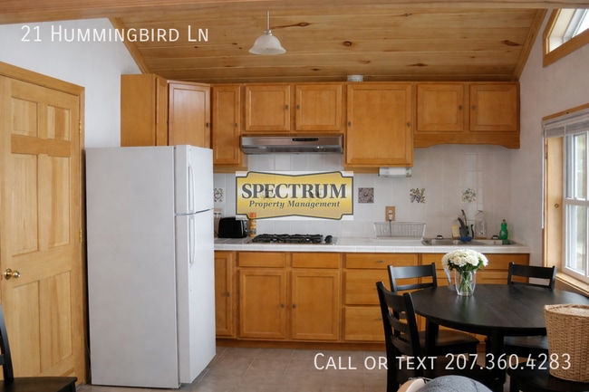 Building Photo - 21 Hummingbird Ln-