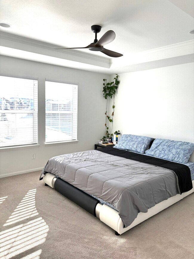 Building Photo - 19005 E 66th Ave