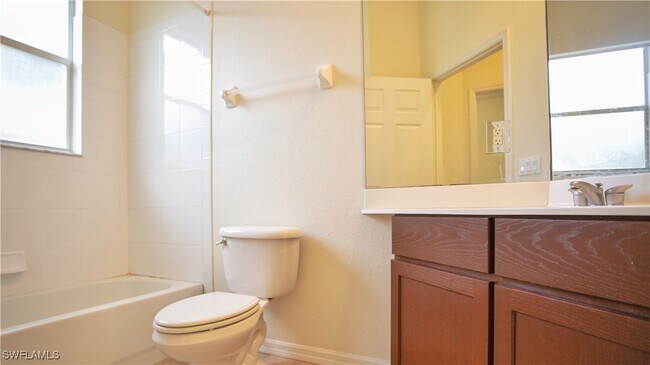 Building Photo - 3555 Poinsettia Ave