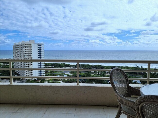 Building Photo - 4101 N Ocean Blvd