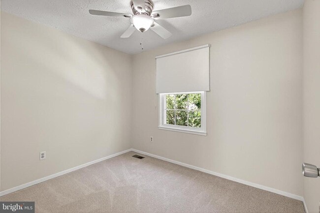 Building Photo - 337 Gundry Dr