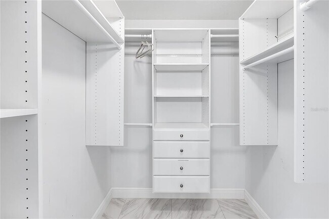 Building Photo - 911 Wee Burn Pl