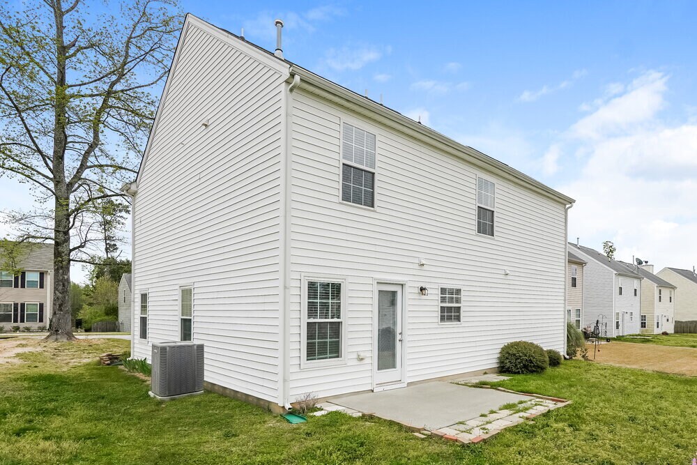 Building Photo - 3430 Ferdilah Ln