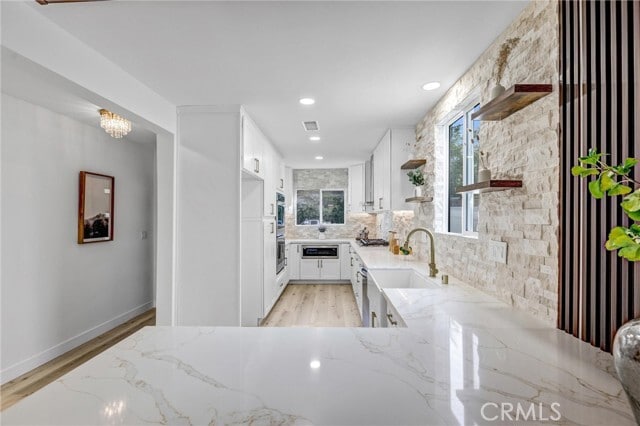 Building Photo - 13021 Killion St