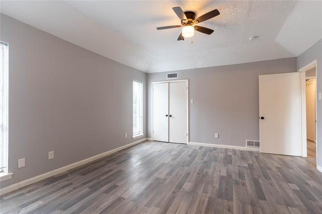 Building Photo - 7611 Dentcrest Dr